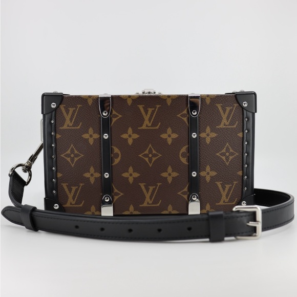 Louis Vuitton
Wallet Trunk Clutch Macassar Monogram Canvas - Picture 11 of 12
